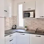 Santa Barbara &