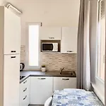 Santa Barbara & Hotel 3*