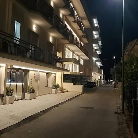 ホテル Santa Barbara &