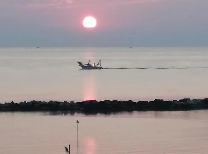 Santa Barbara & Hotel 3*