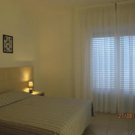 Santa Barbara & 3*