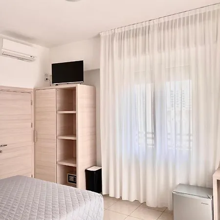 Santa Barbara Hotel&apartments 3*
