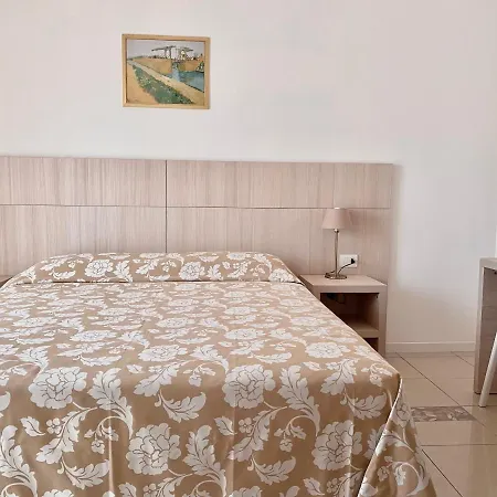 Santa Barbara Hotel&apartments 3*