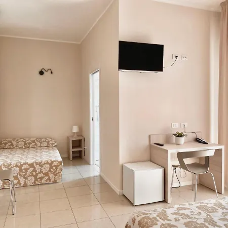 Santa Barbara Hotel&apartments 3*