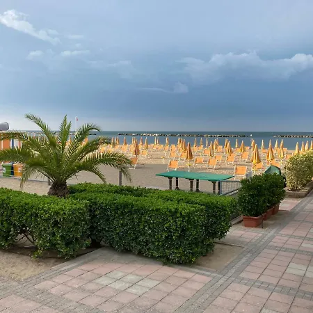 Santa Barbara Hotel&apartments Hotel 3*