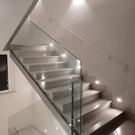 Santa Barbara & 3*