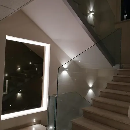 Santa Barbara Hotel&apartments 3*